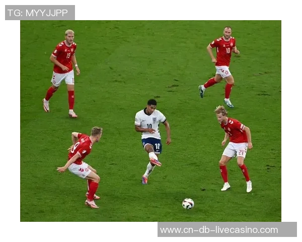 英格兰足球队长的领导力与球队荣誉之路探讨