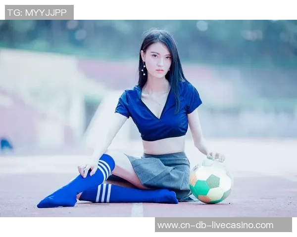 世界杯足球宝贝展现青春风采与激情魅力的完美结合